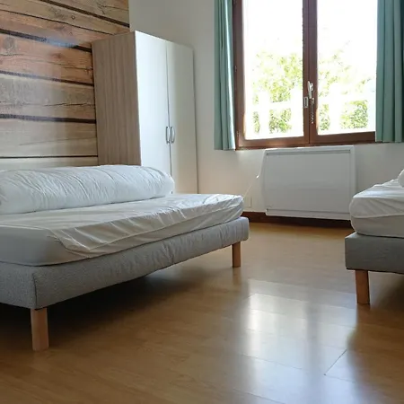 Duplex Avec Cour 10 Pers Apartment *