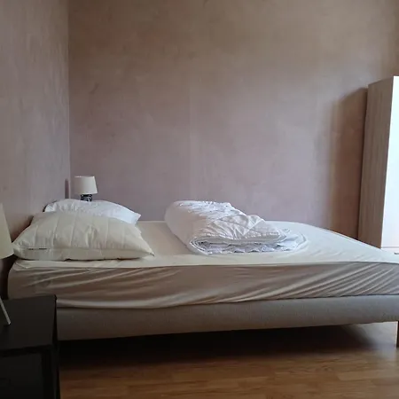 Daire Duplex Avec Cour 10 Pers
