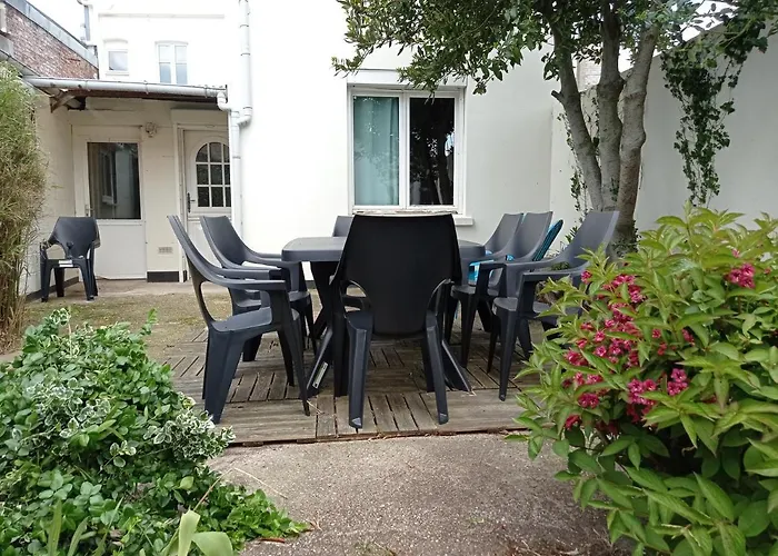 Duplex Avec Cour 10 Pers Appartement Berck