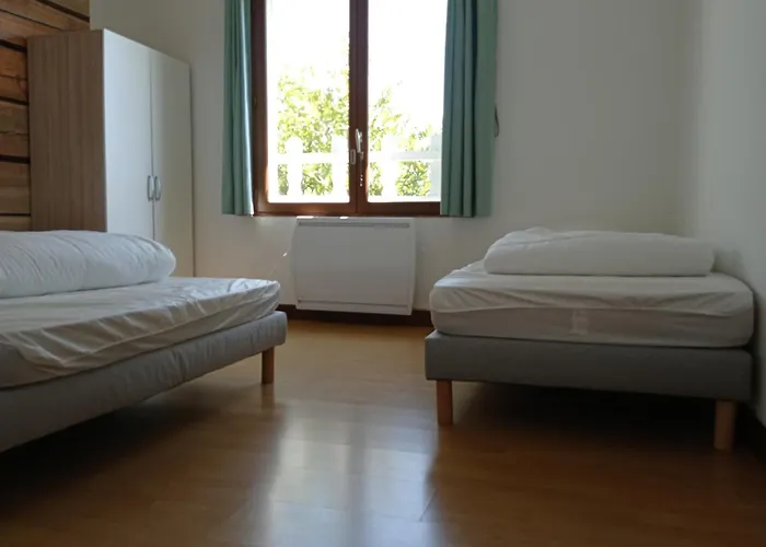 Duplex Avec Cour 10 Pers *